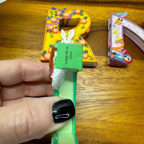 Mary Engelbreit Ink Vintage Alphabet Letter A Resin Artist Paint Apple 1999 - Picture 7 of 7